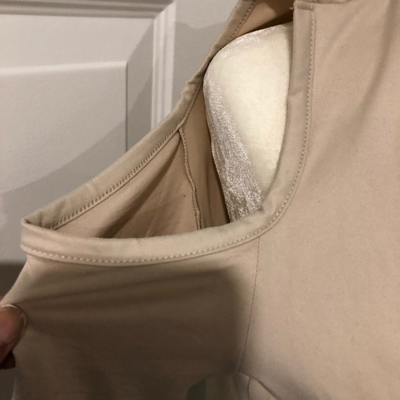 ❤️3/15.00 Cute top - Picture 3 of 4